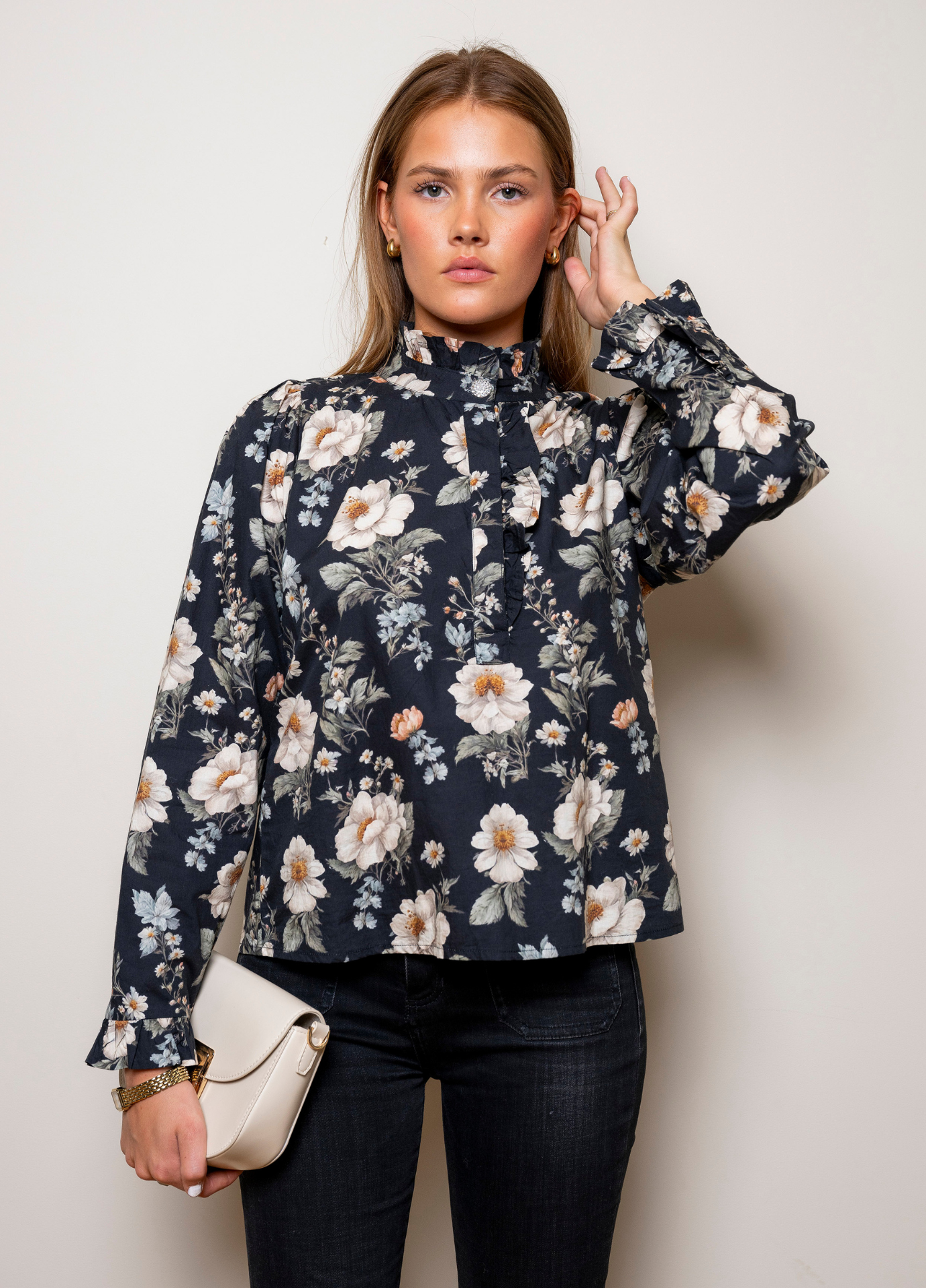 Ella Blouse Antique Black Poplin – MISSMAYA NORWAY